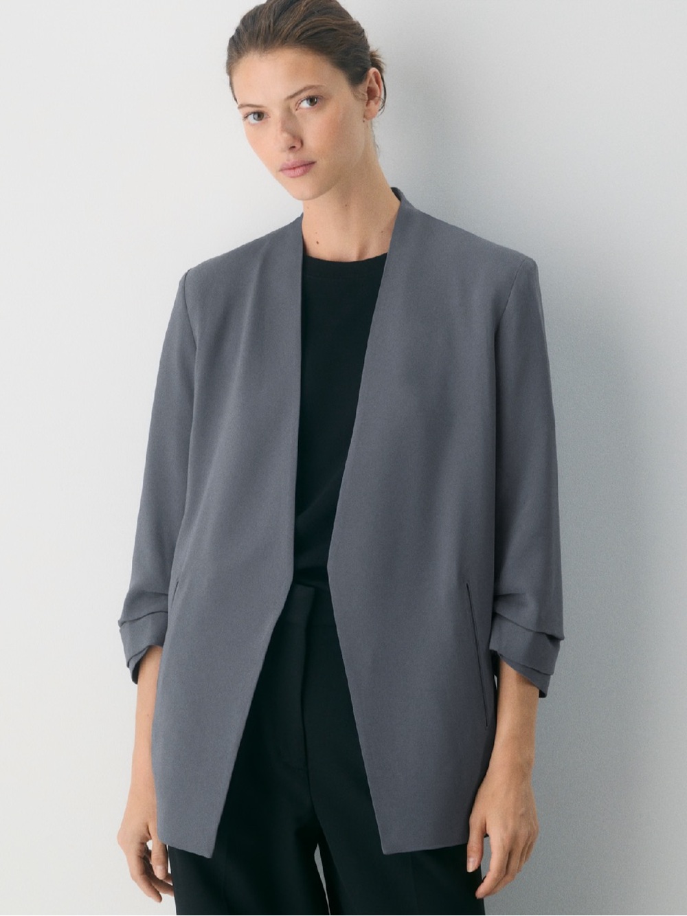 Aritzia Babaton Power Blazer Crepe Grey Vintage Navy Size 0 Old Money Office